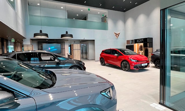 CUPRA Garage Airport