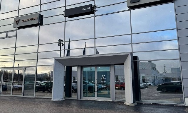 CUPRA Garage Airport