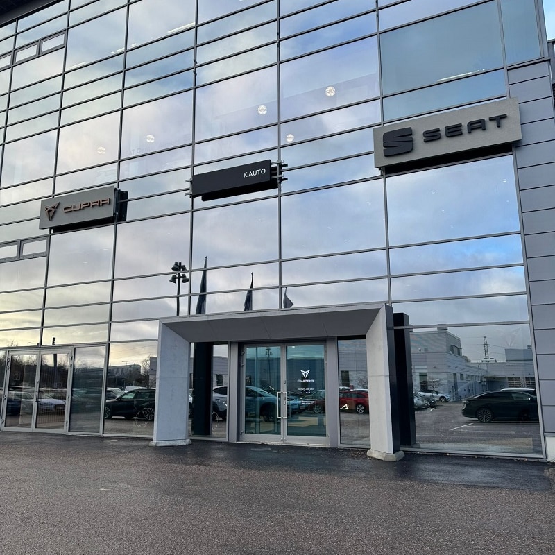 CUPRA Garage Airport