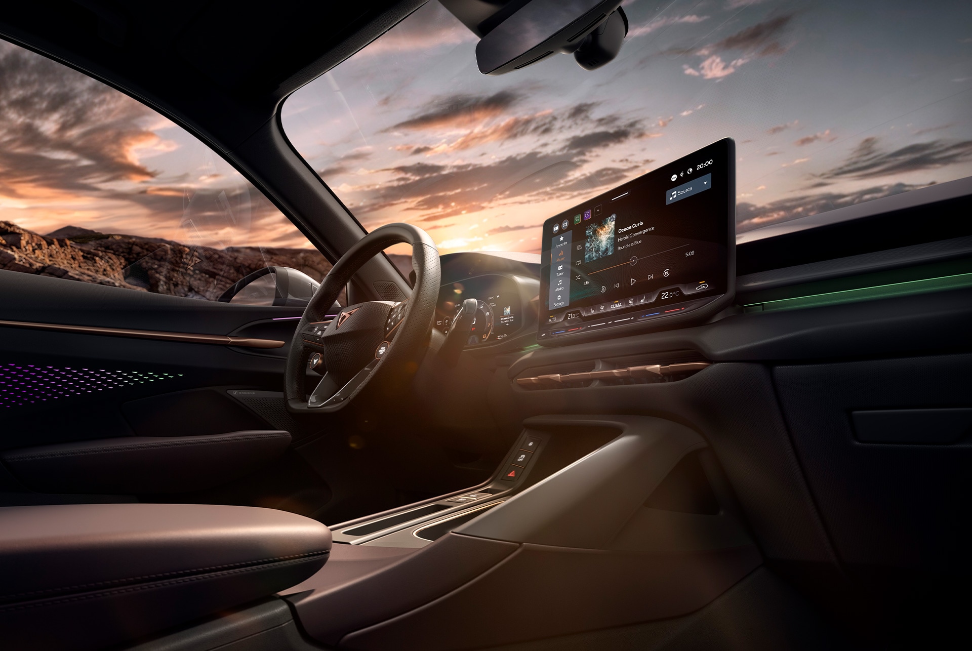 Lähikuvassa Cupra Terramarin nahkaverhoiltu urheilullinen monitoimiohjauspyörä, jossa on lämmitystoiminto ja tiptronic-vaihteisto.